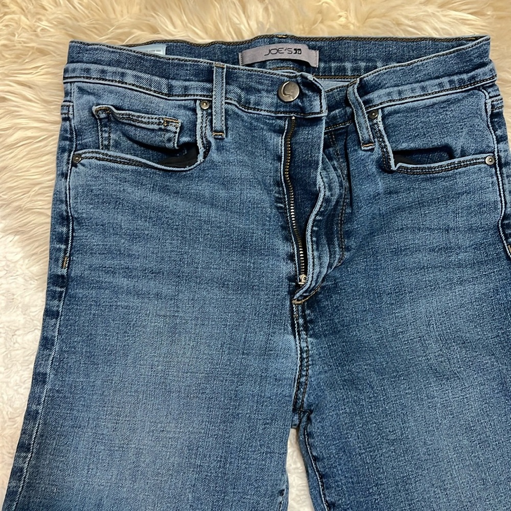 Raw hem straight leg ankle Joe’s jeans